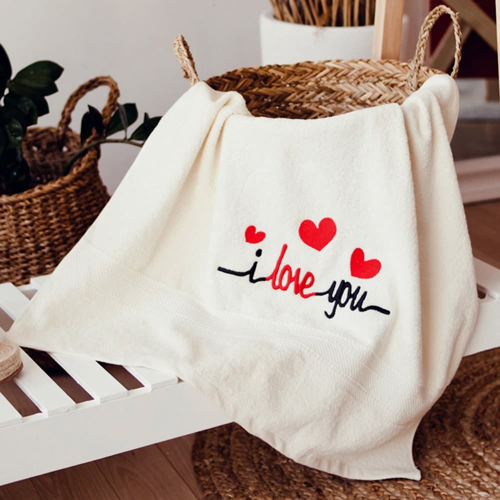 Рушник з вишивкою I love you