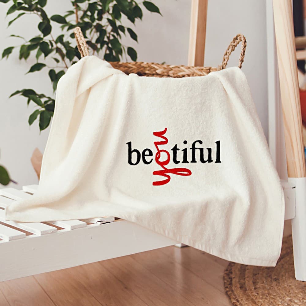 Рушник з вишивкою Betiful